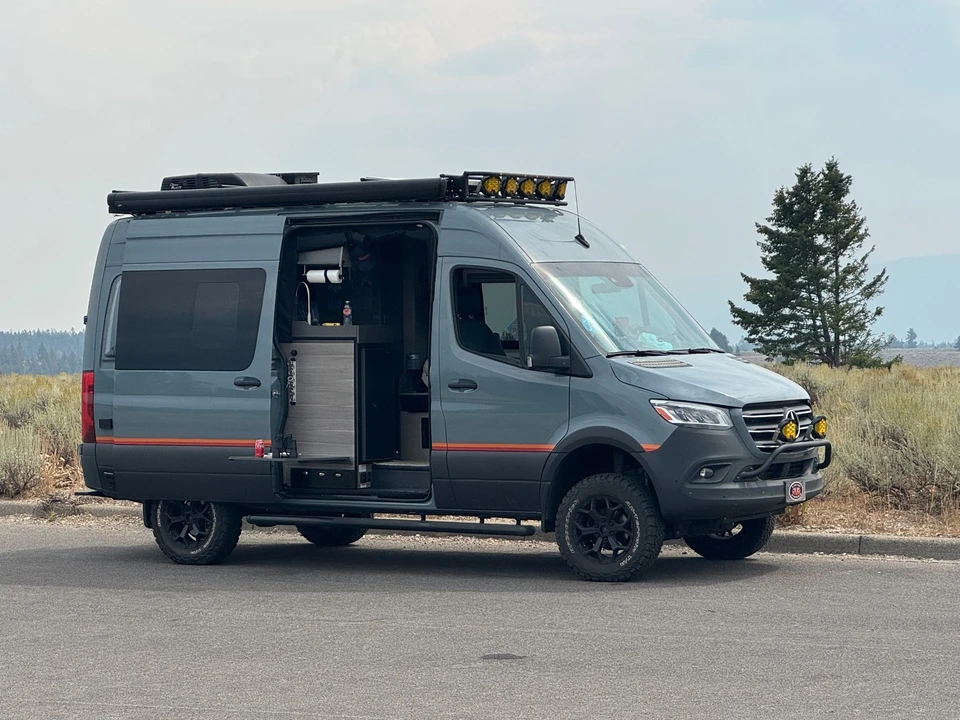 2024 Mercedes-Benz VS30 Sprinter - Image 11 of 21