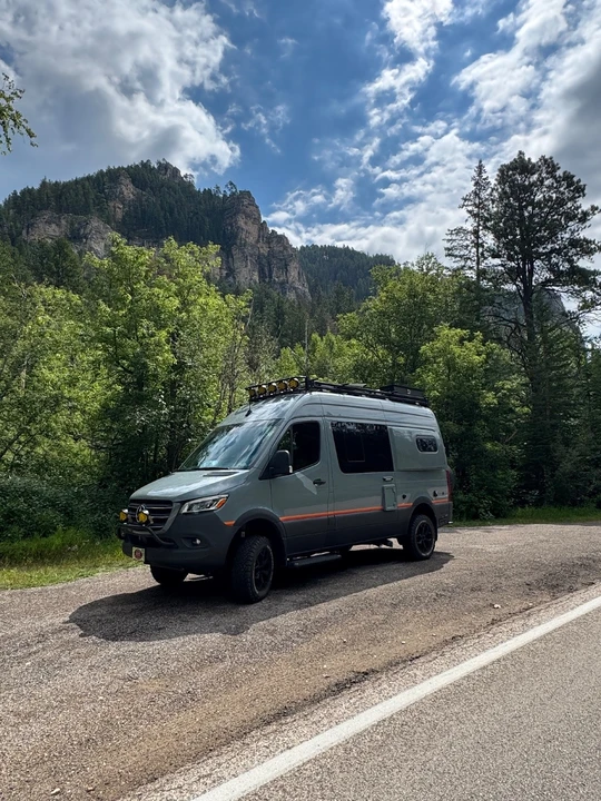 2024 Mercedes-Benz VS30 Sprinter - Image 2 of 21