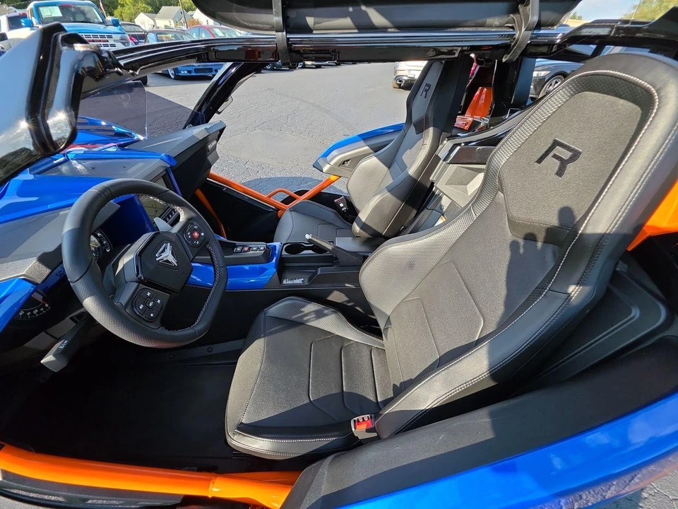 2024 Polaris Slingshot - Image 3 of 12