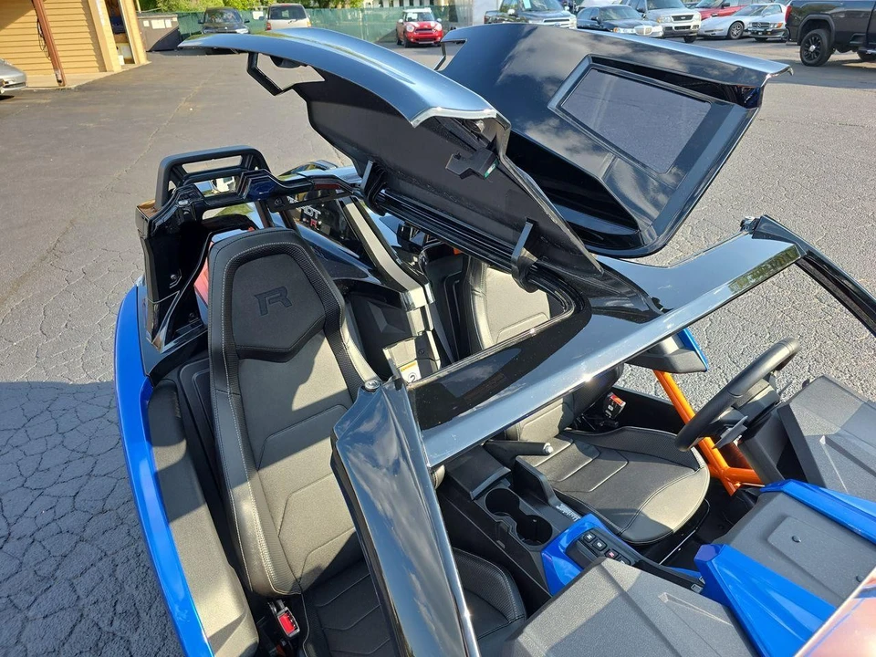 2024 Polaris Slingshot - Image 7 of 12