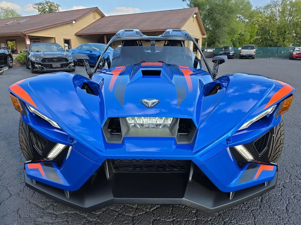 2024 Polaris Slingshot - Image 12 of 21