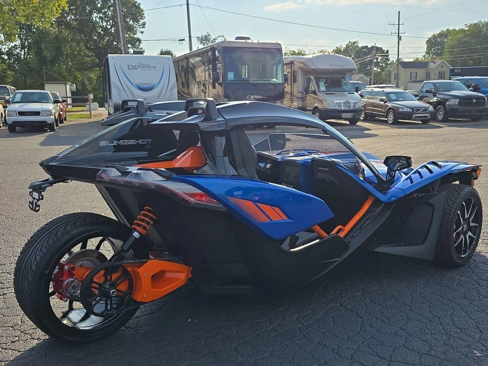 2024 Polaris Slingshot - Image 2 of 21