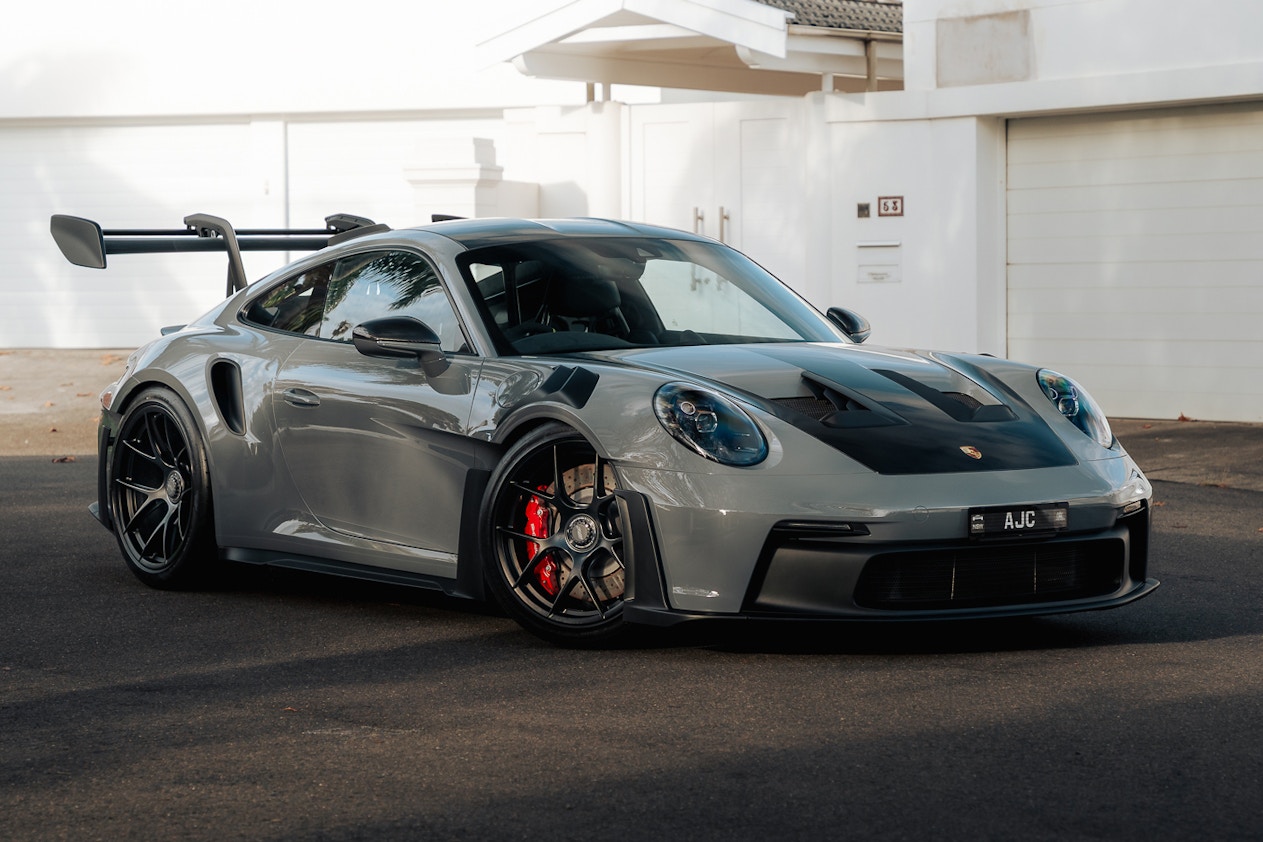 2024 PORSCHE 911 (992) GT3 RS WEISSACH PACK - 52 KM