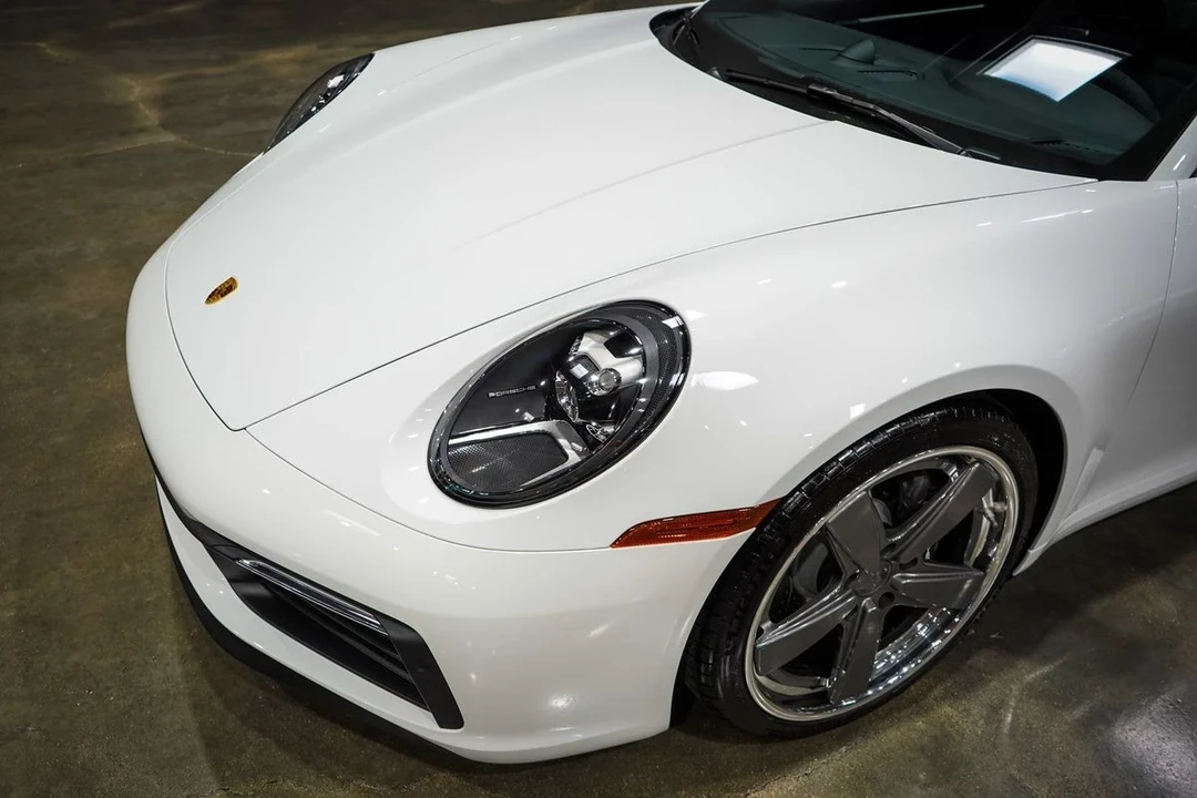 2024 Porsche 992 Carrera T - Image 11 of 21