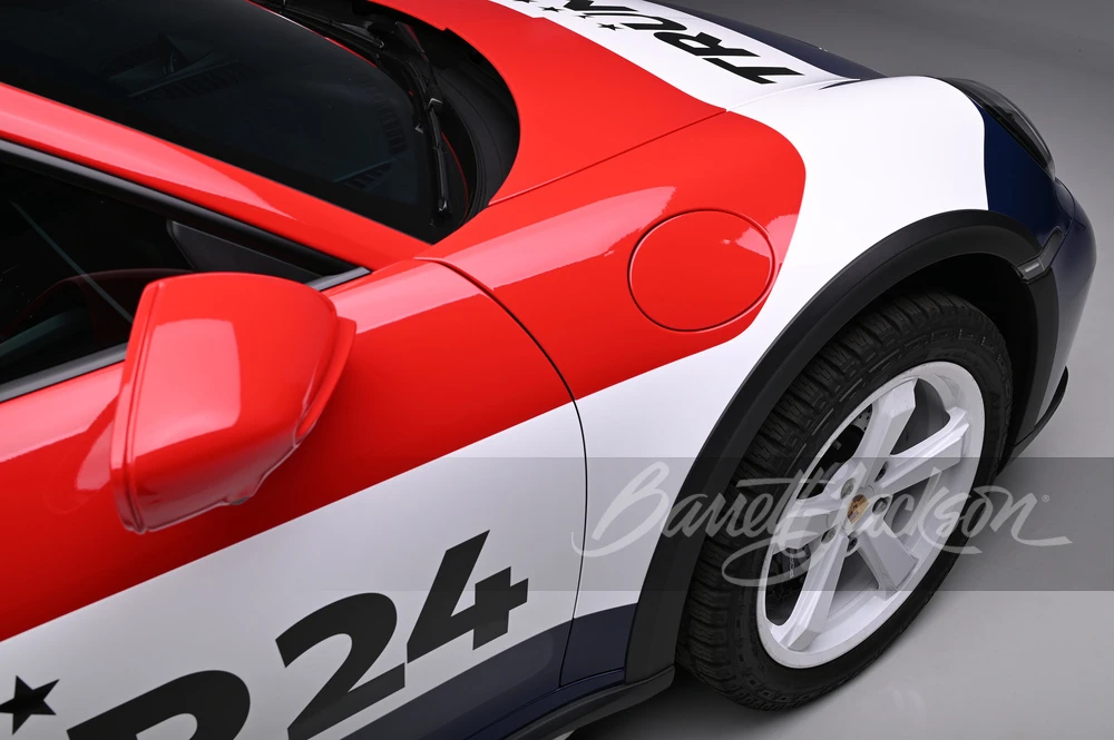2024 Porsche 992 Dakar - Image 10 of 26