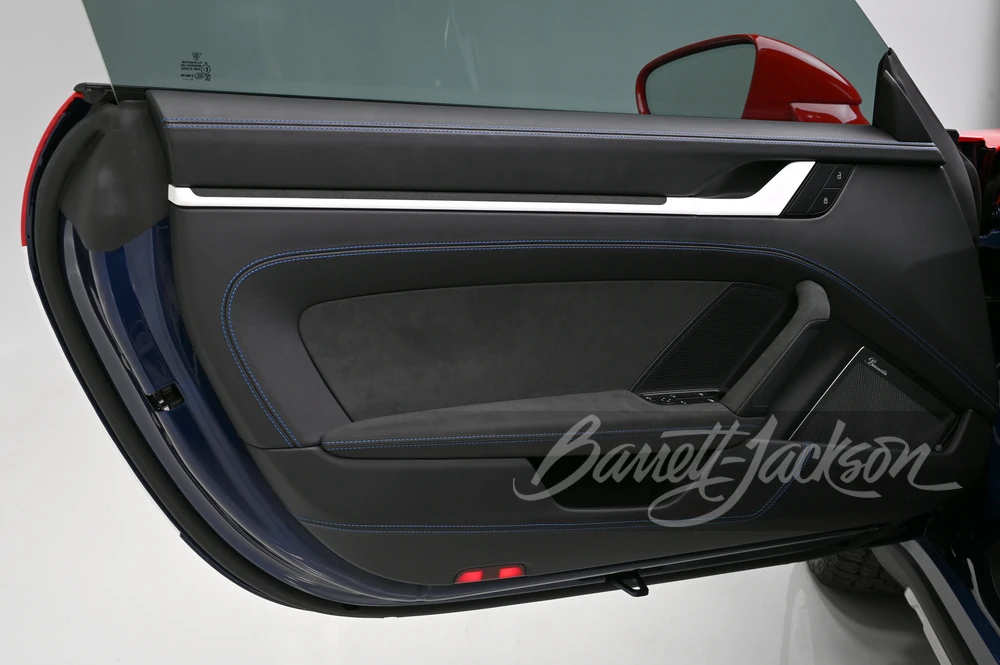 2024 Porsche 992 Dakar - Image 22 of 26