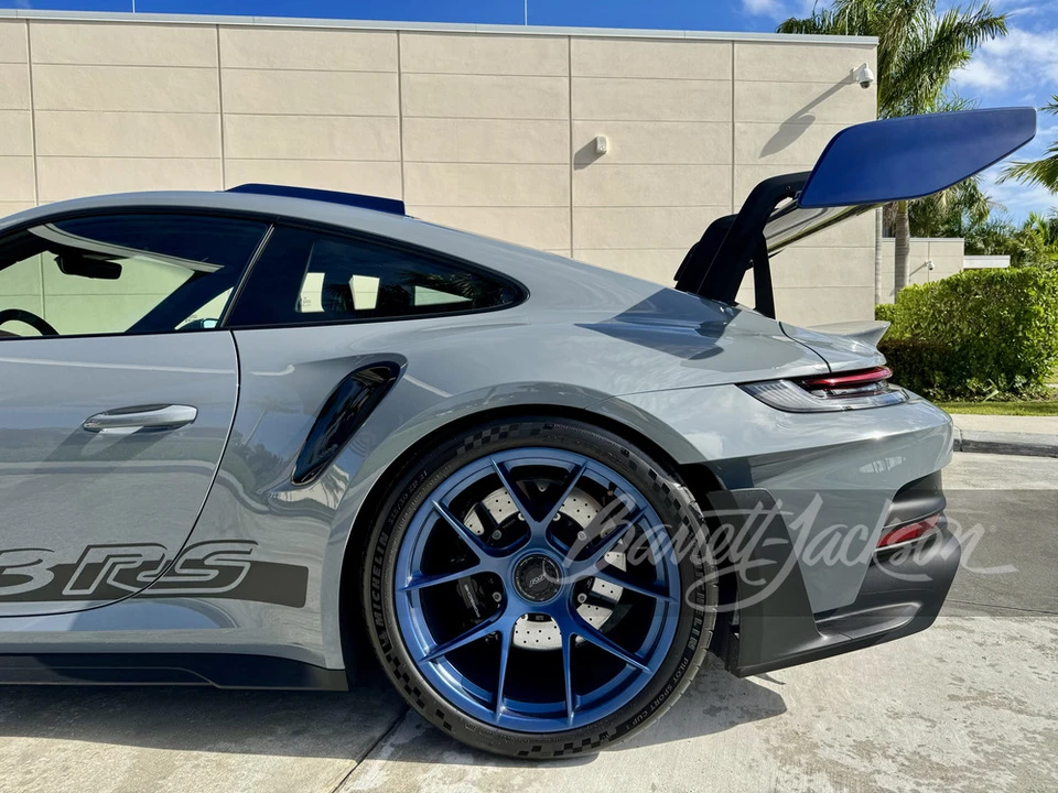 2024 Porsche 992 GT3 RS - Image 16 of 31