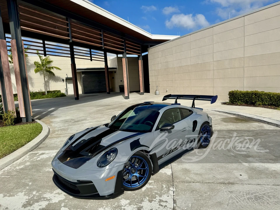 2024 Porsche 992 GT3 RS - Image 26 of 31