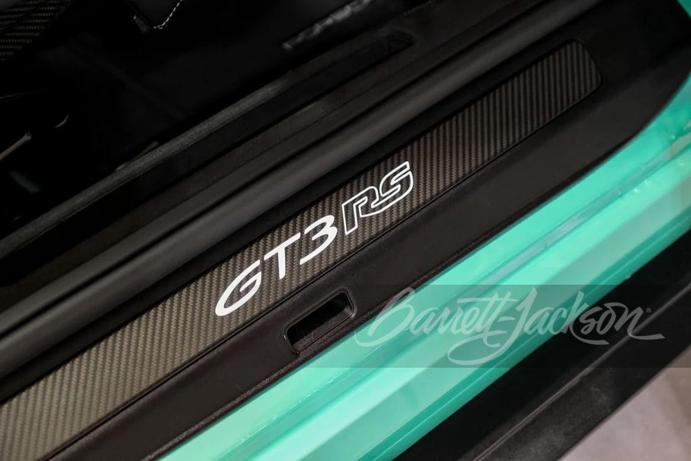 2024 Porsche 992 GT3 RS - Image 26 of 31