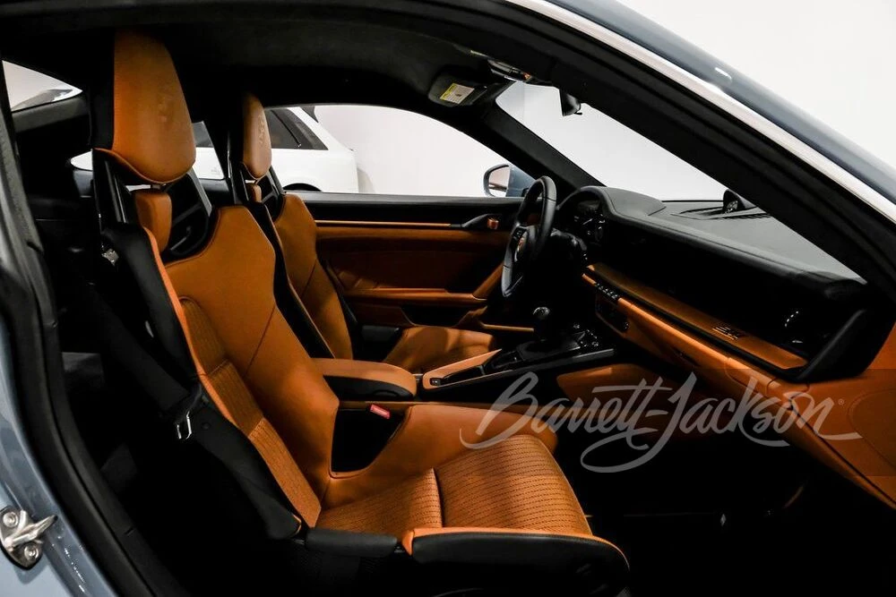 2024 Porsche 992 S/T - Image 16 of 31
