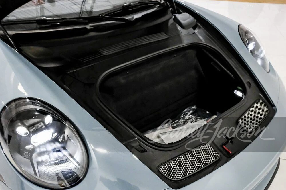 2024 Porsche 992 S/T - Image 29 of 31