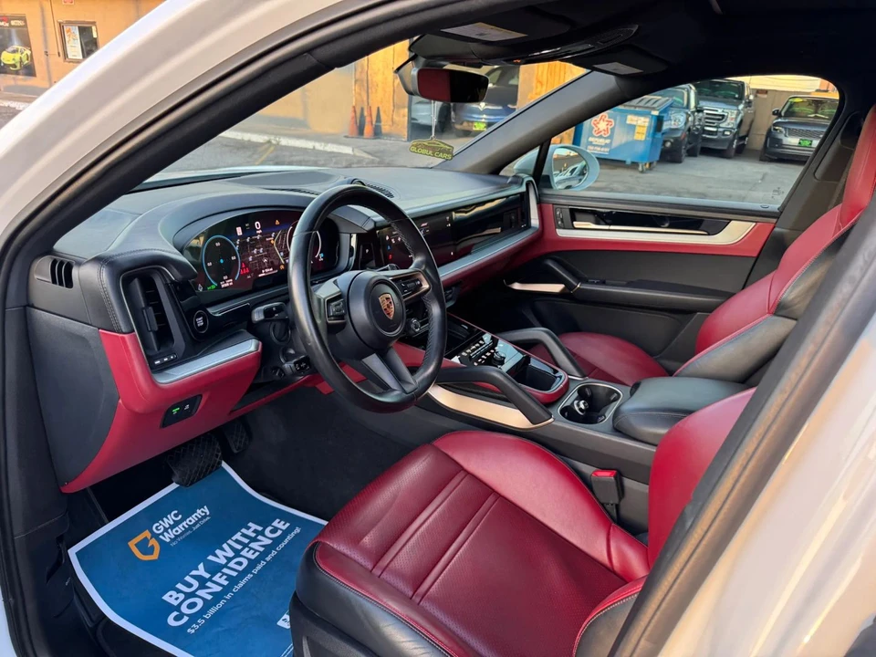 2024 Porsche 9Y0/9Y3 Cayenne - Image 4 of 10