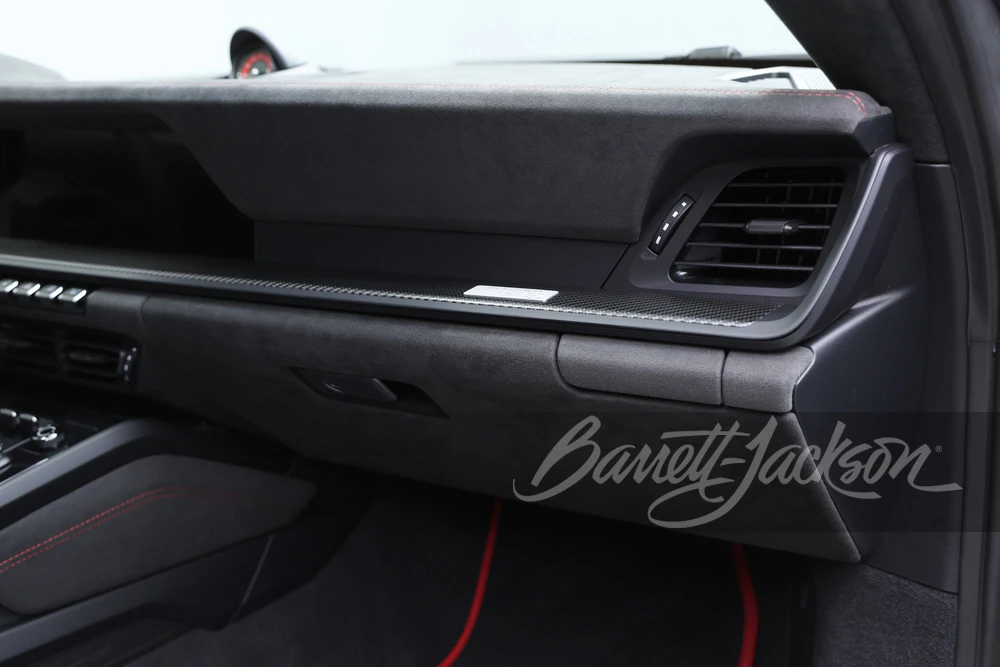 2024 Porsche 992 GT3 RS - Image 29 of 31