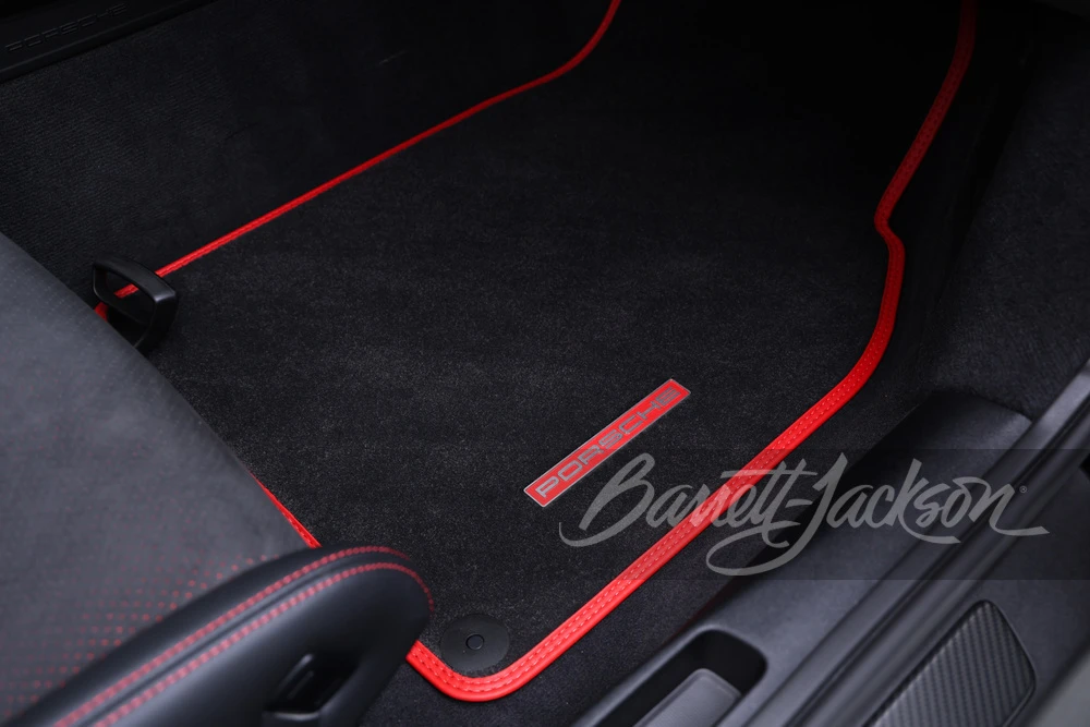2024 Porsche 992 GT3 RS - Image 26 of 31