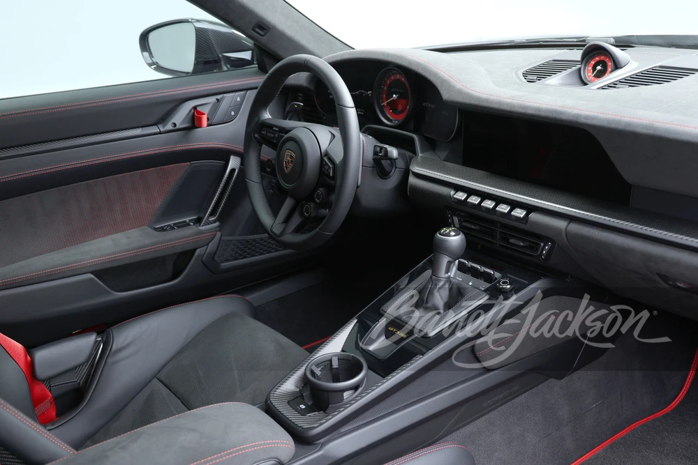 2024 Porsche 992 GT3 RS - Image 19 of 31