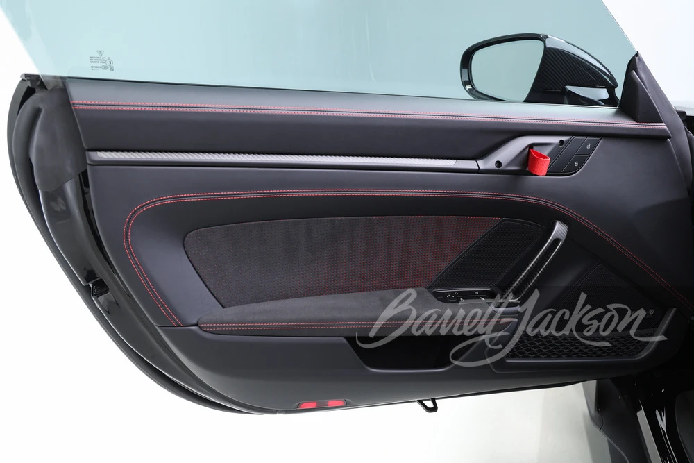 2024 Porsche 992 GT3 RS - Image 28 of 31