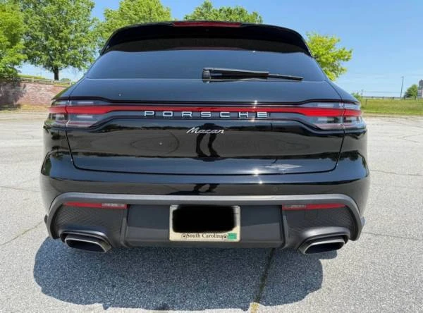 2024 Porsche Macan - Image 8 of 19