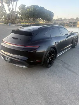 2024 Porsche Taycan 4S Turismo