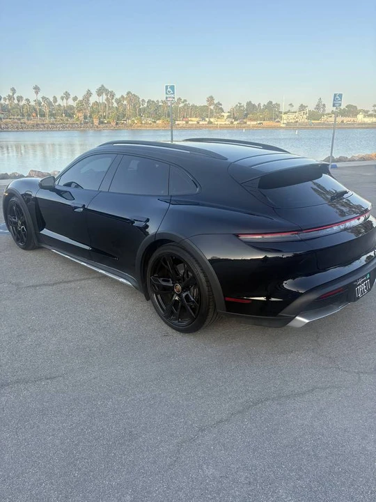 2024 Porsche Taycan 4S - Image 4 of 21