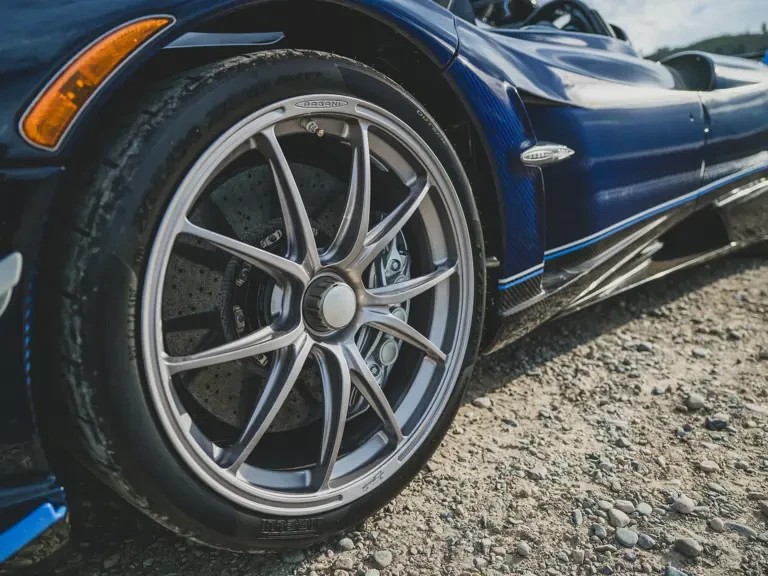 2024 Pagani Huayra - Image 21 of 31