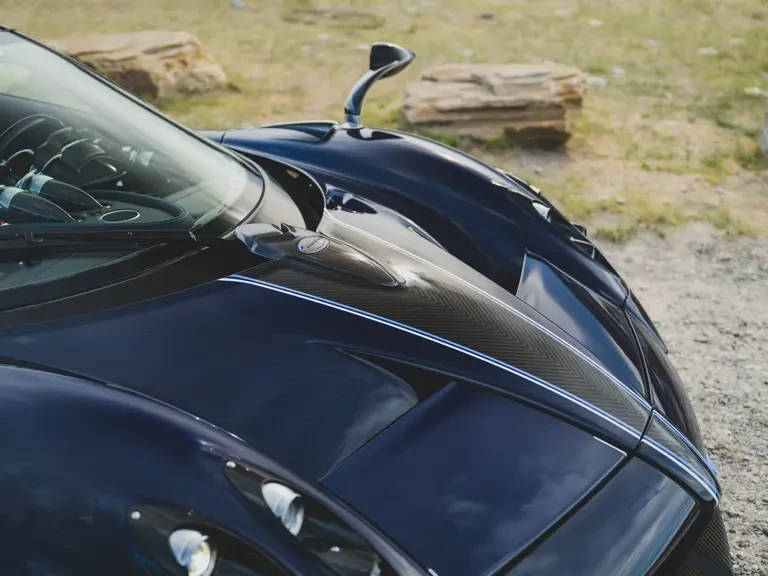 2024 Pagani Huayra - Image 15 of 31