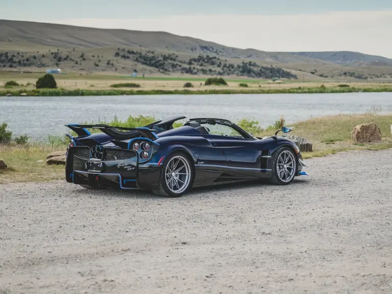 2024 Pagani Huayra - Image 3 of 31