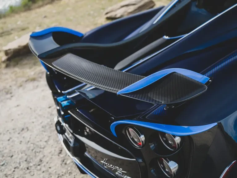 2024 Pagani Huayra - Image 25 of 31
