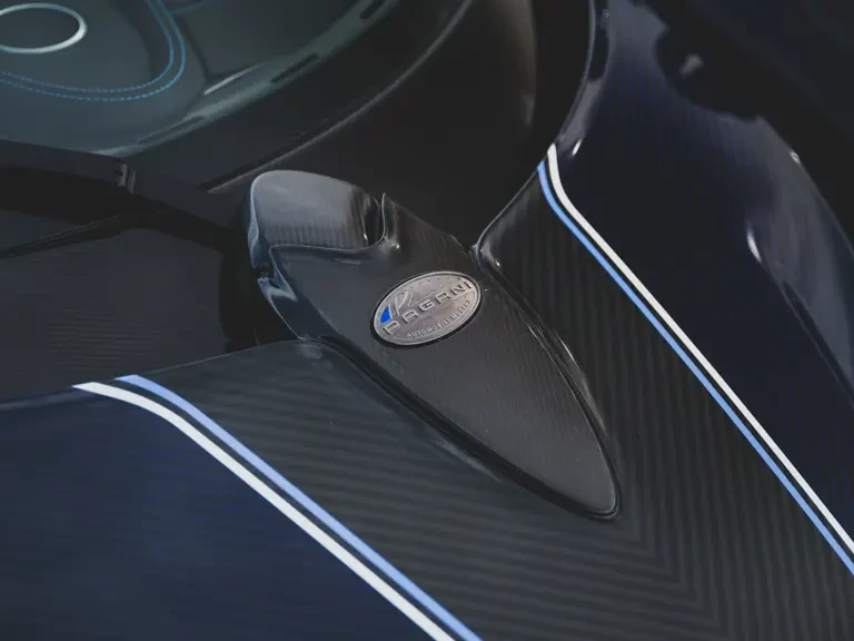 2024 Pagani Huayra - Image 14 of 31