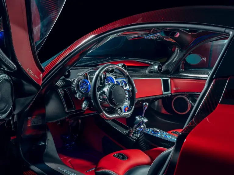 2024 Pagani Utopia - Image 5 of 31