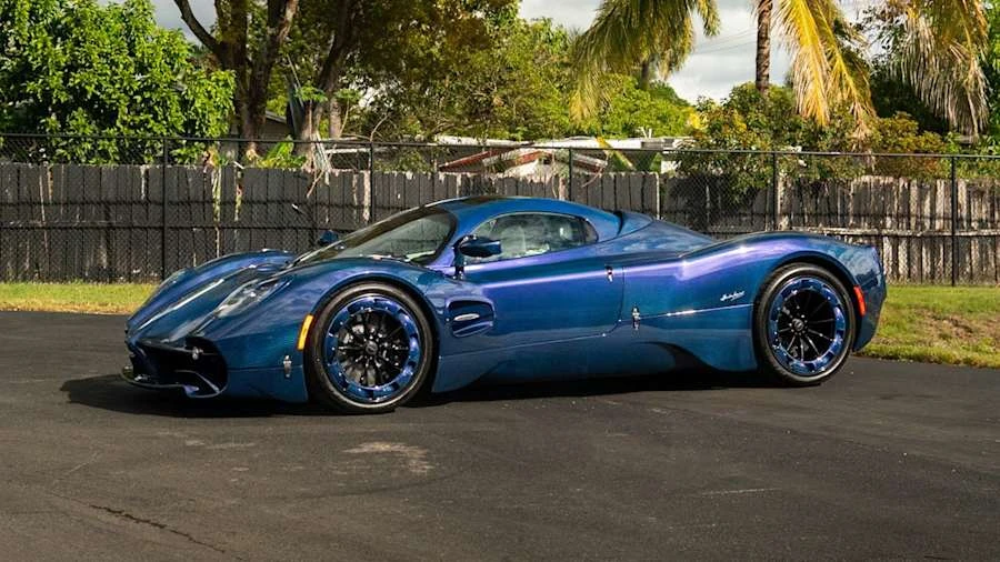 2024 Pagani Utopia - Image 8 of 31