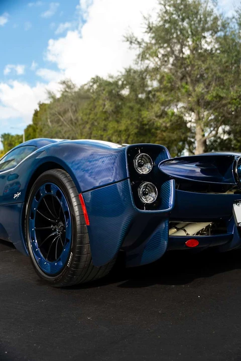 2024 Pagani Utopia - Image 17 of 31
