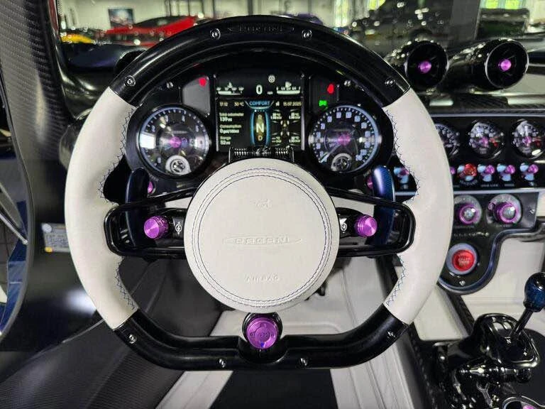 2024 Pagani - Image 9 of 12