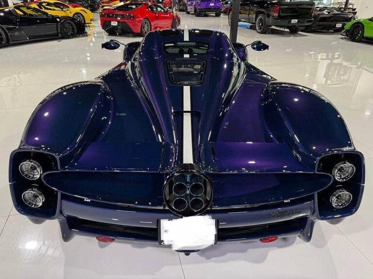 2024 Pagani - Image 5 of 12