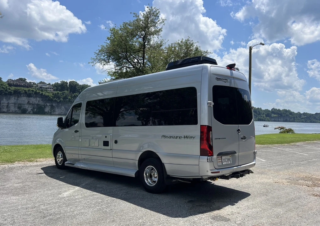 2024 Mercedes-Benz VS30 Sprinter - Image 13 of 31