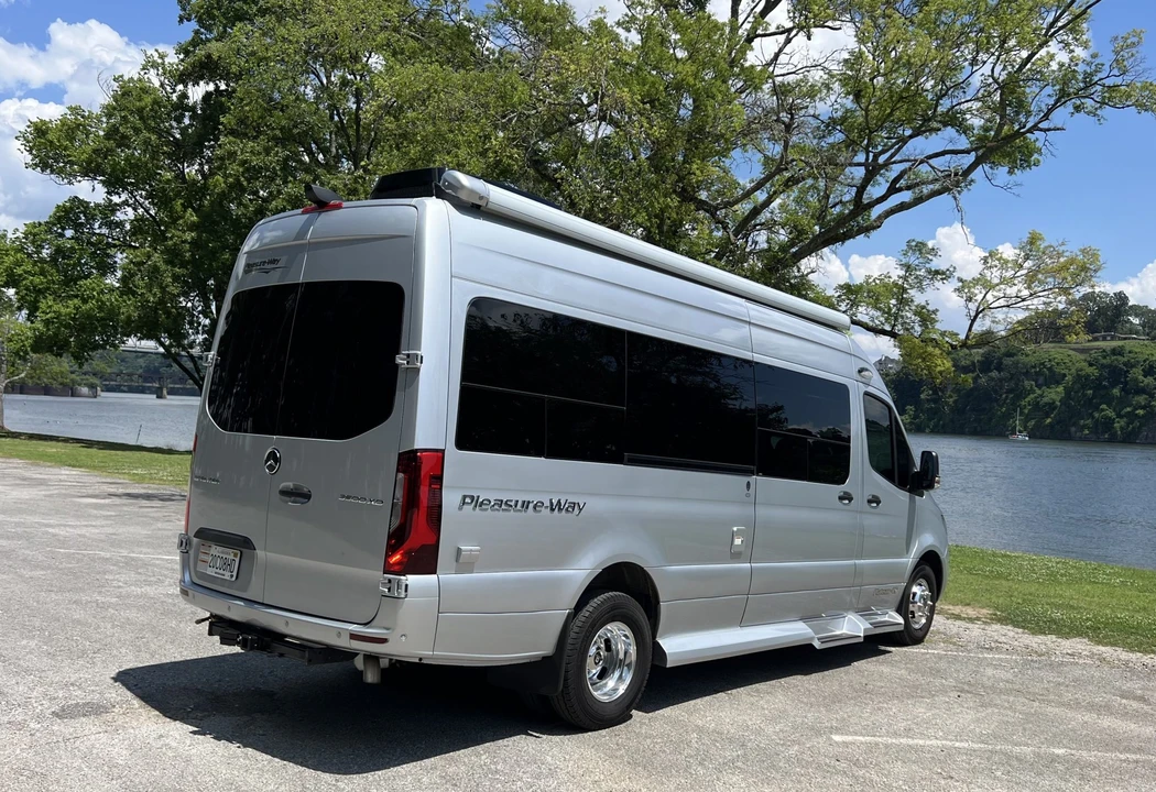 2024 Mercedes-Benz VS30 Sprinter - Image 10 of 31
