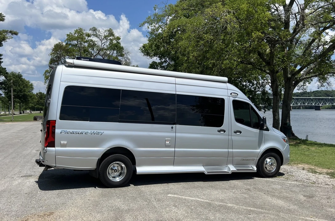 2024 Mercedes-Benz VS30 Sprinter - Image 9 of 31
