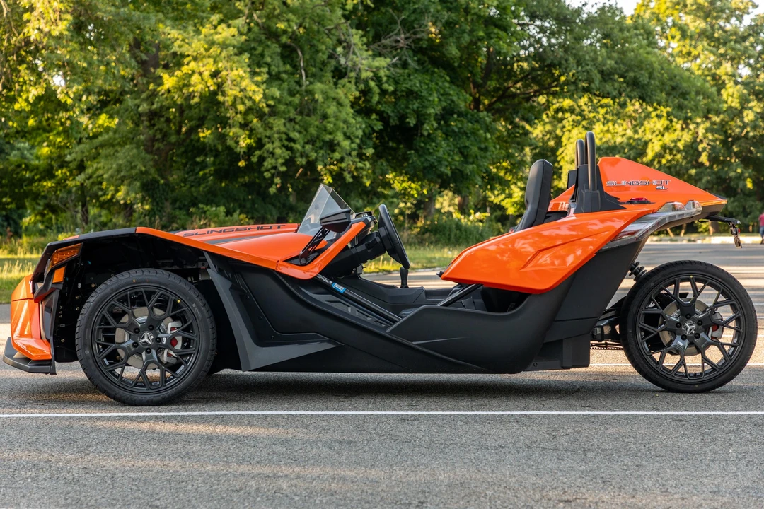2024 Polaris Slingshot - Image 7 of 31