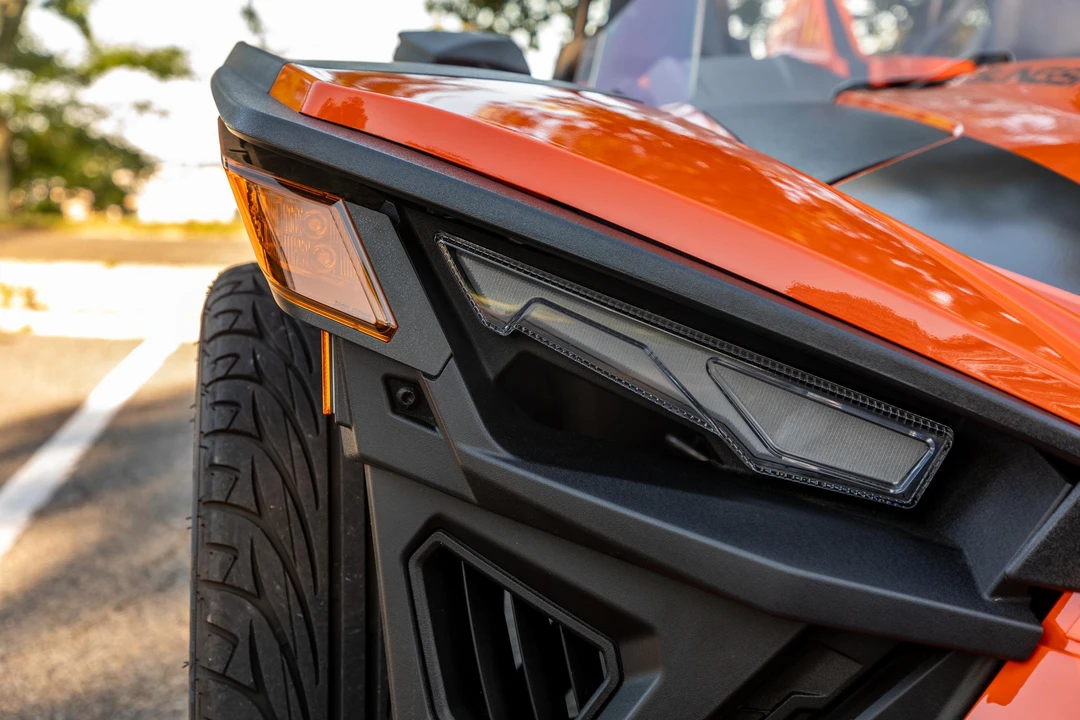 2024 Polaris Slingshot - Image 14 of 31
