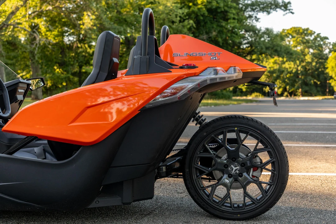 2024 Polaris Slingshot - Image 27 of 31
