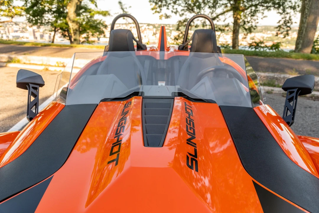 2024 Polaris Slingshot - Image 16 of 31