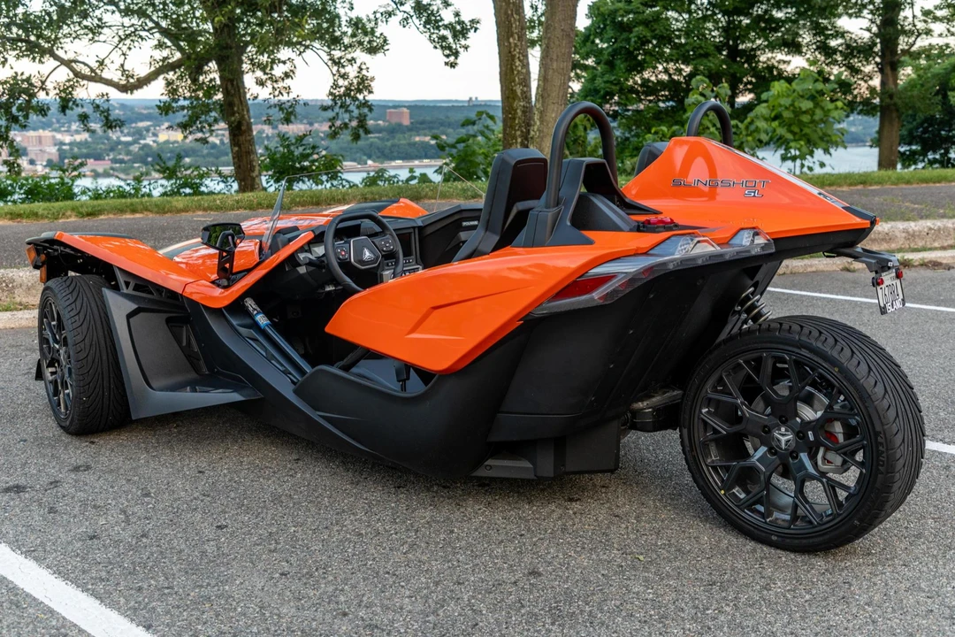2024 Polaris Slingshot - Image 4 of 31