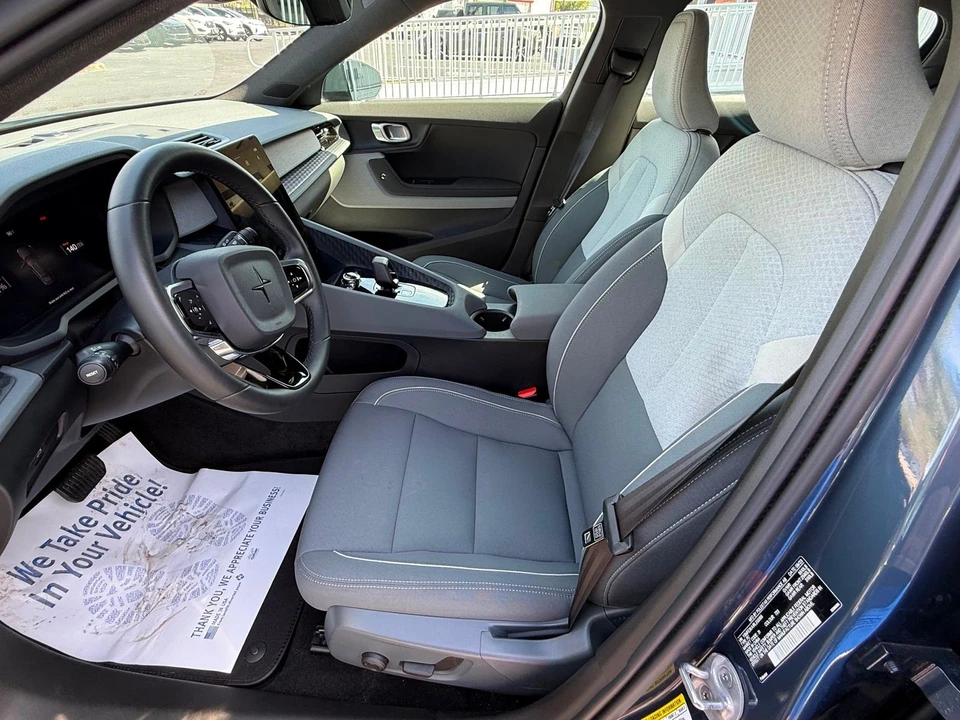 2024 Polestar 2 - Image 8 of 12