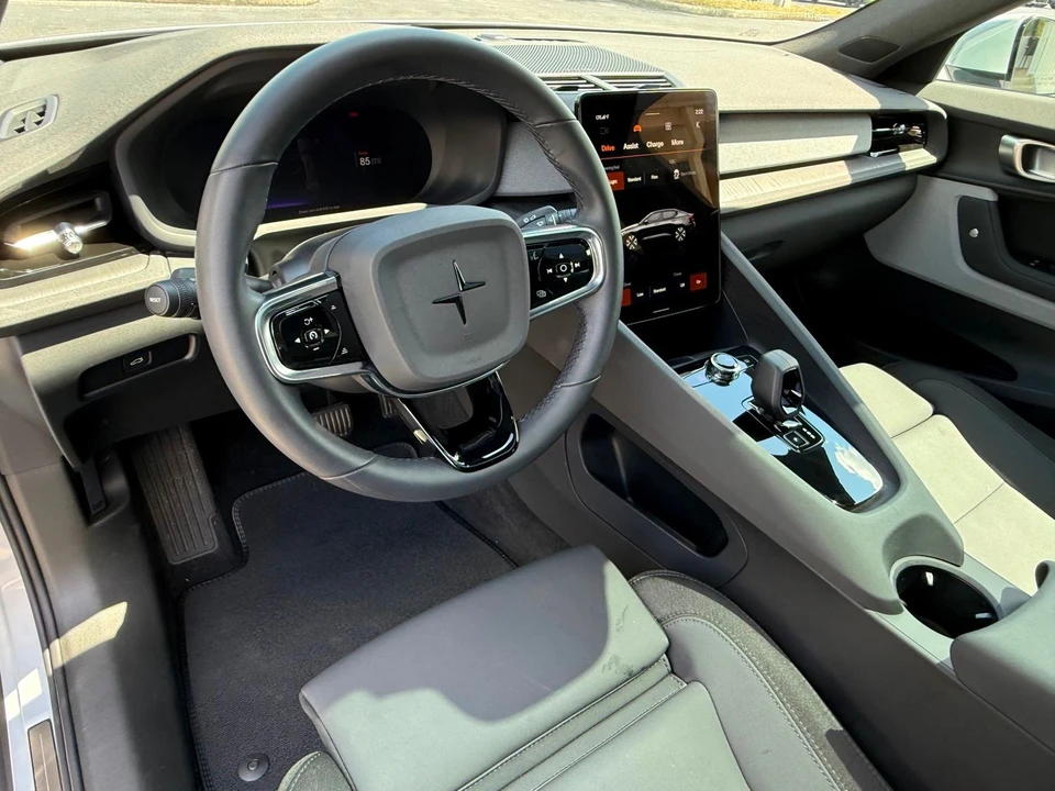2024 Polestar 2 - Image 8 of 12