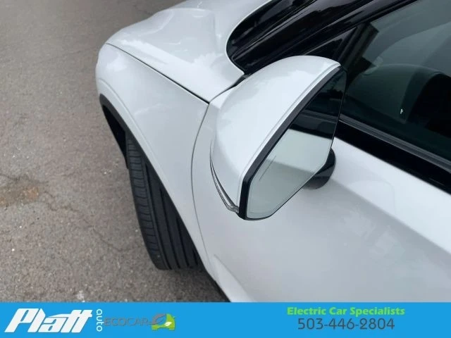 2024 Polestar 2 - Image 17 of 21