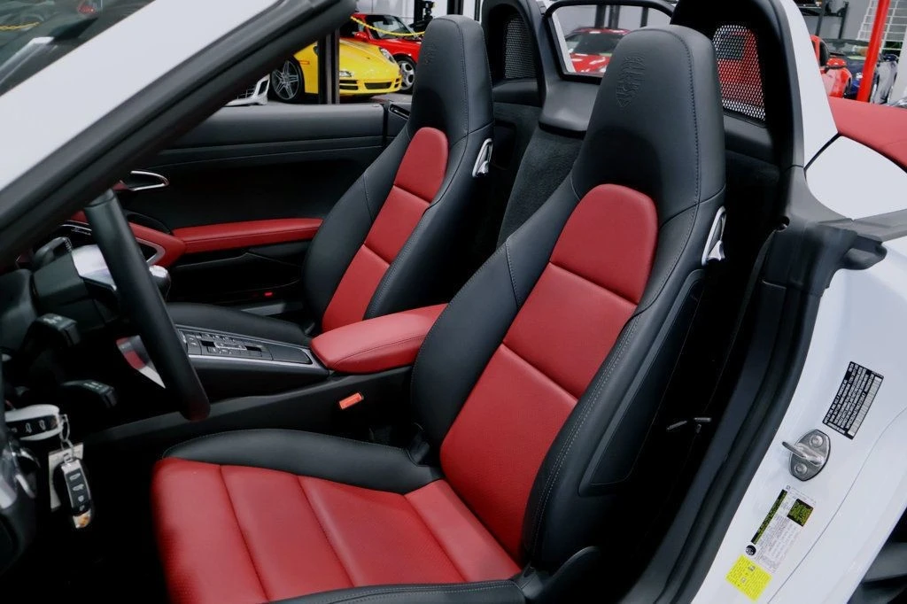2024 Porsche - Image 11 of 12