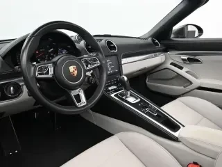 2024 Porsche 718 Boxster GTS 4.0 - Image 4 of 4