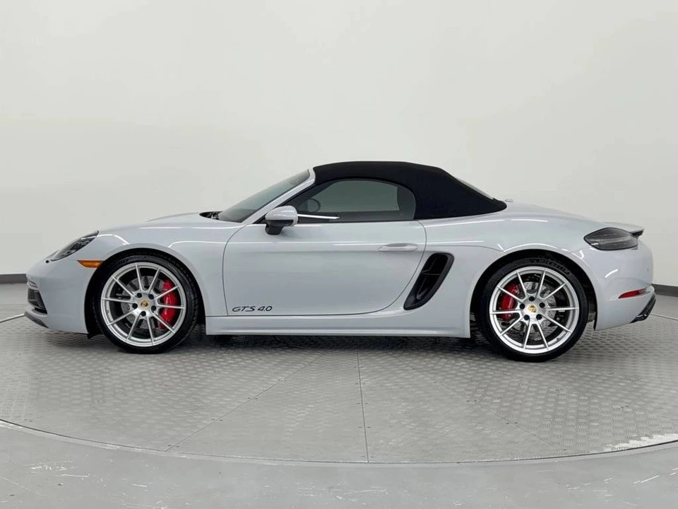 2024 Porsche 718 Boxster GTS 4.0 - Image 2 of 4