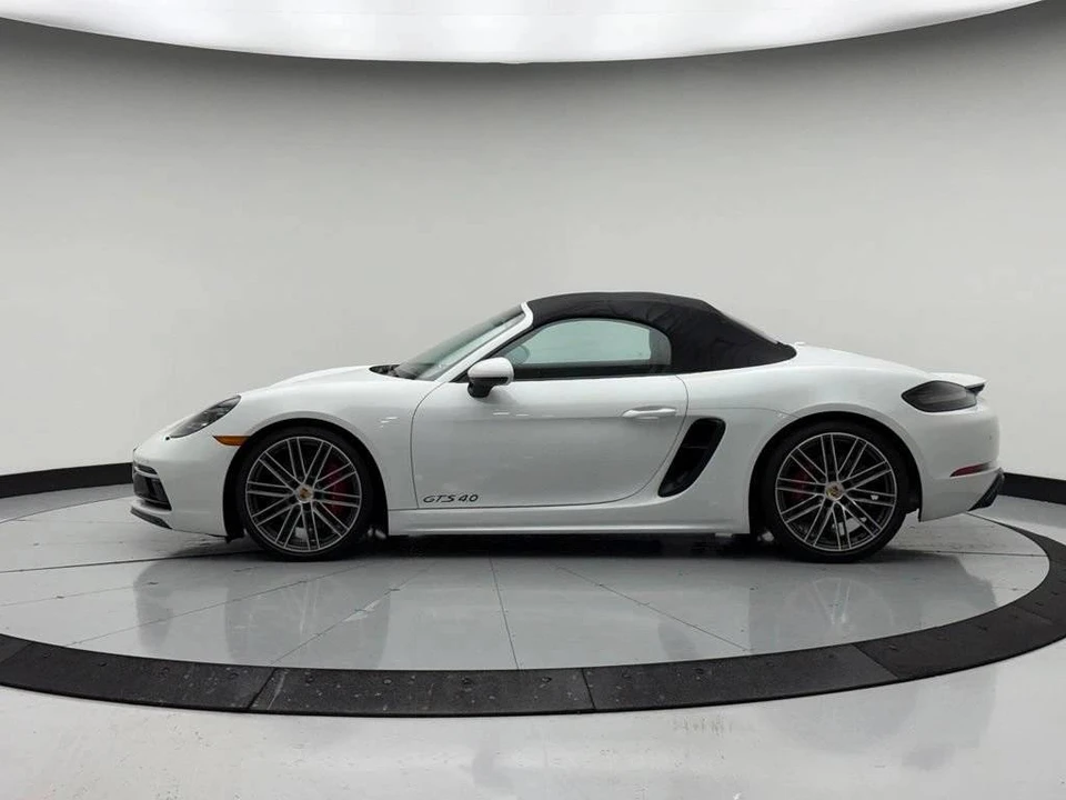 2024 Porsche 718 Boxster GTS 4.0 - Image 2 of 4