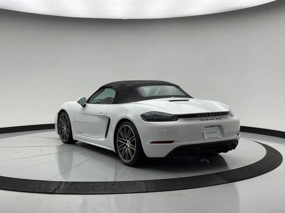 2024 Porsche 718 Boxster GTS 4.0 - Image 3 of 4