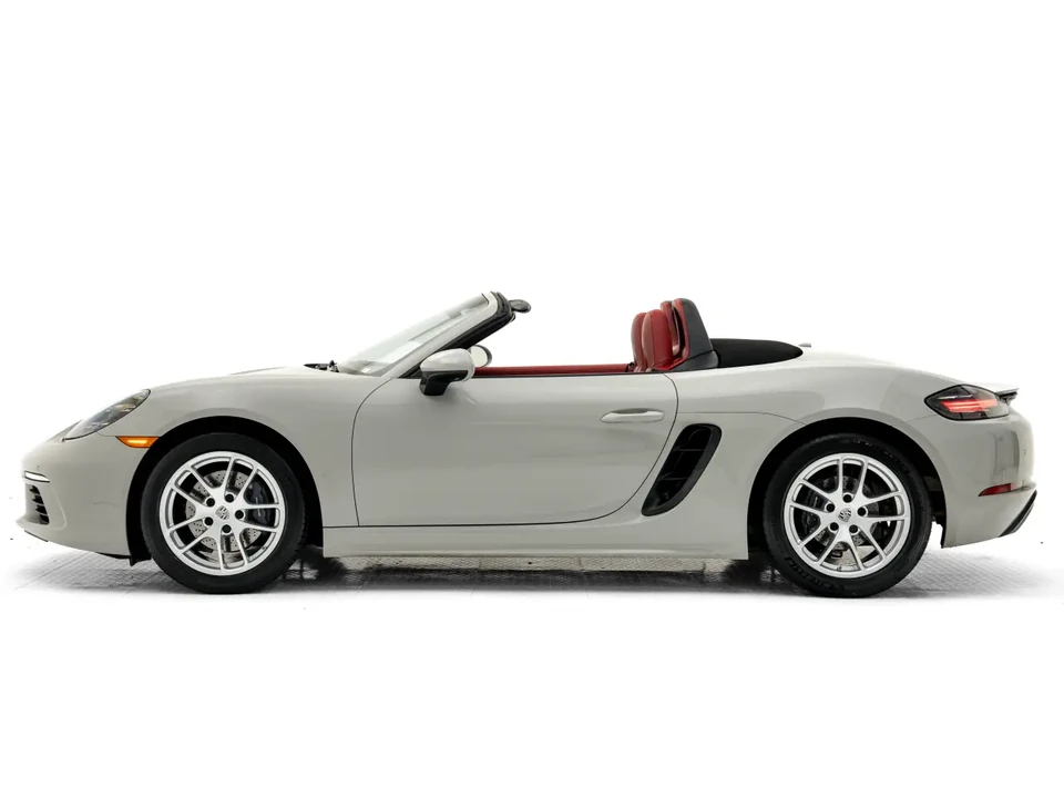 2024 Porsche 718 Boxster - Image 2 of 6